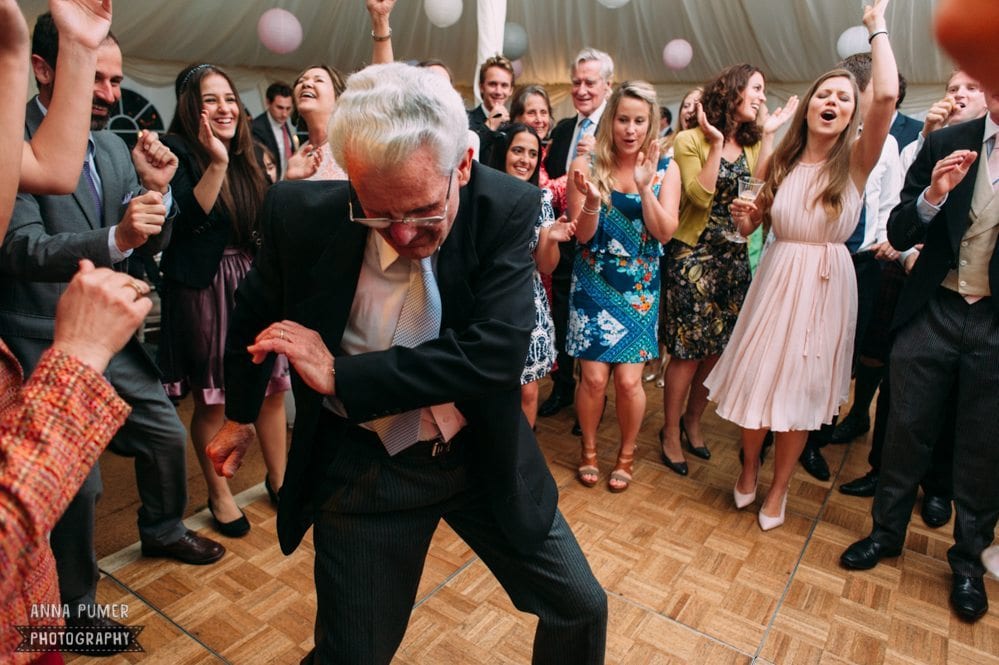wedding party dancefloor