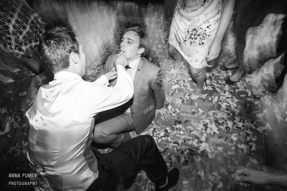 wedding party dancefloor