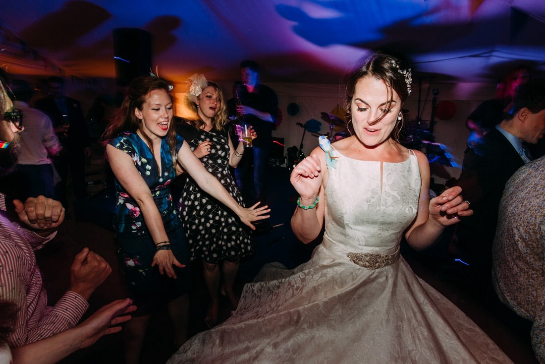 Jo and Olly Backyard Wedding Kent Anna Pumer Photography
