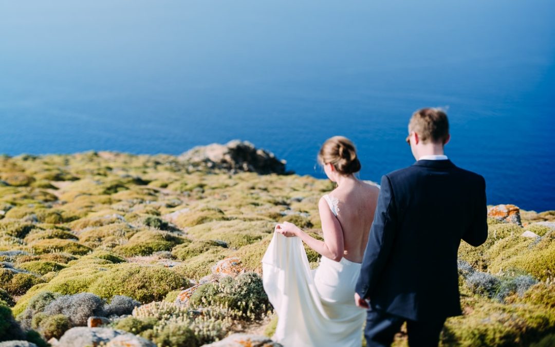 {Destination wedding} Mykonos Greek Island Wedding // Julie + Dave