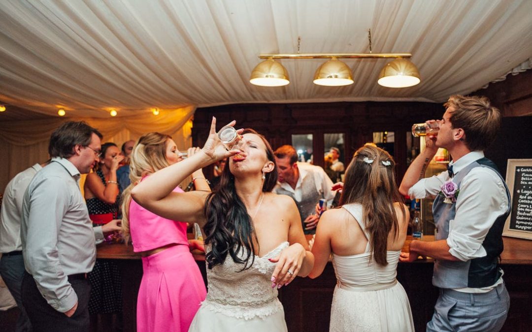 Ideal wedding timeline for a relaxed day